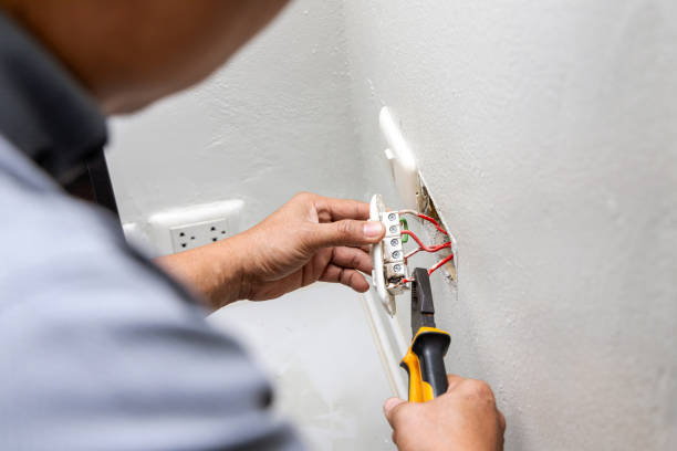 Best Commercial Electrician Services  in Thomas, OK